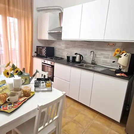 Pomelia House
