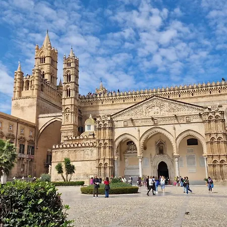 Pomelia House * Palermo