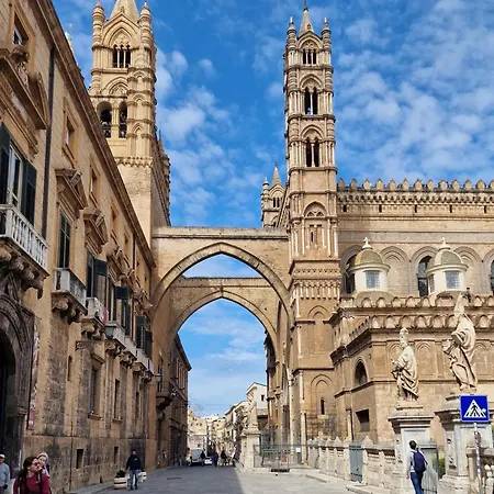 Pomelia House Appartement